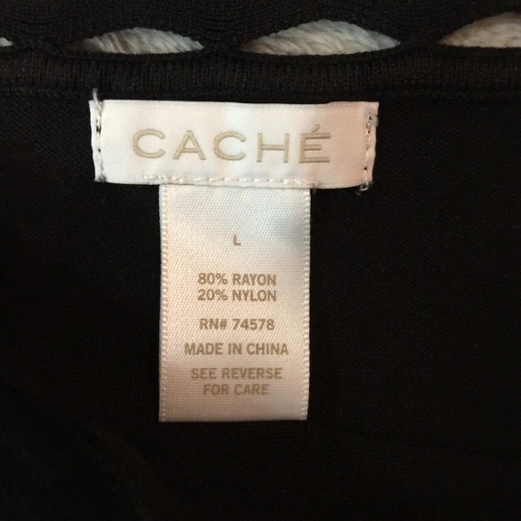 Exquisite Cache Cut Out Off Shoulder Top - Picture 5 of 6